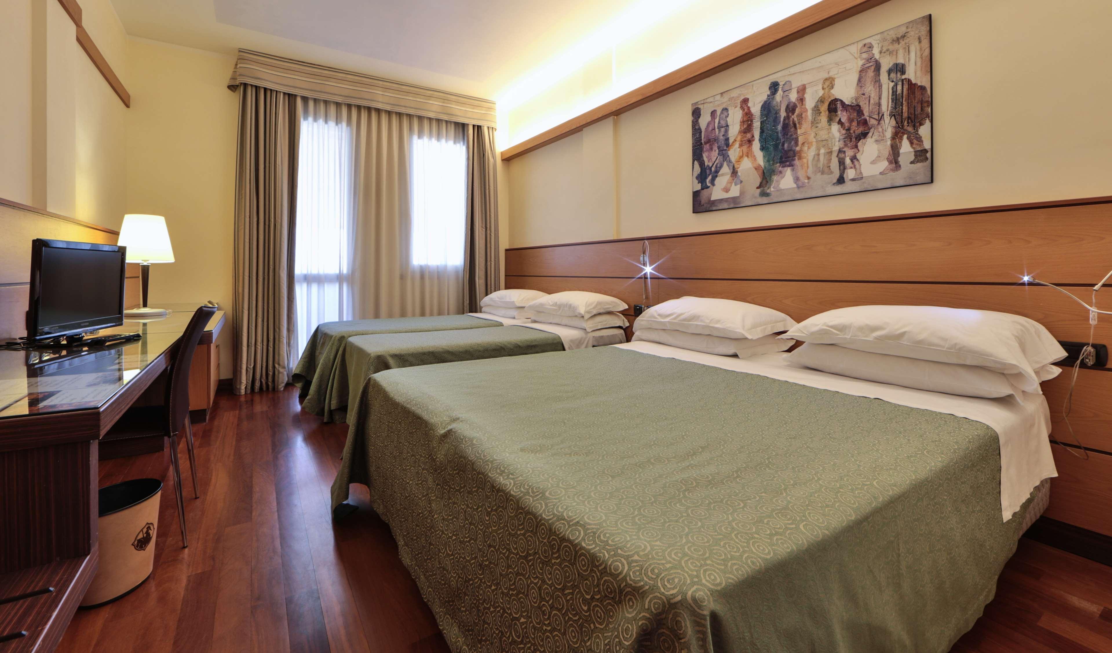 Best Western Hotel Dei Cavalieri Barletta Exterior foto